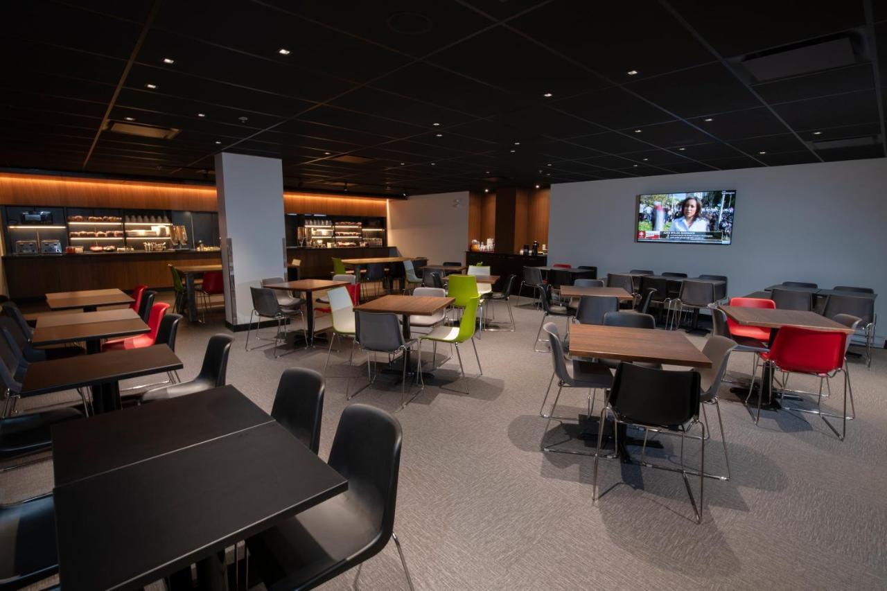 Grand Times Hotel - Aeroport De Quebec Luaran gambar