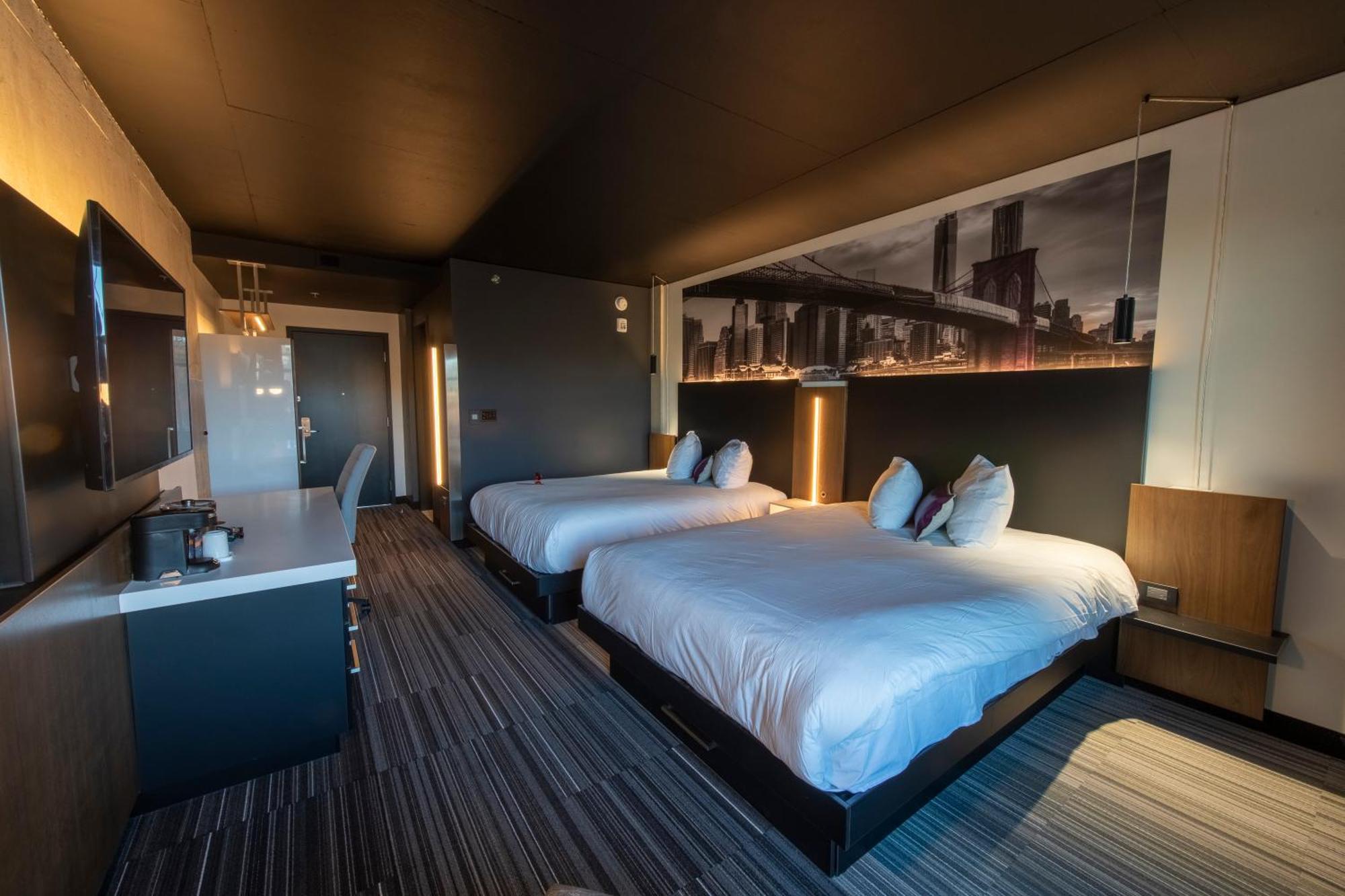 Grand Times Hotel - Aeroport De Quebec Luaran gambar