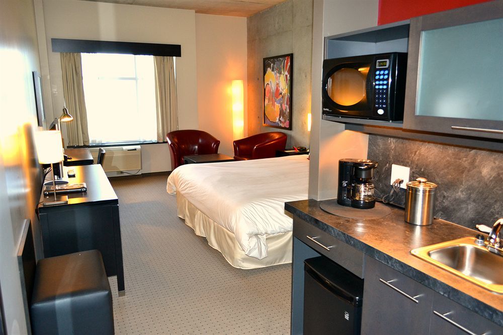 Grand Times Hotel - Aeroport De Quebec Luaran gambar